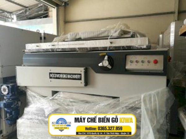 Máy Cưa Bàn Trượt 2 Lưỡi Y45