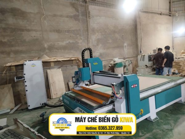 Máy CNC Router 1325