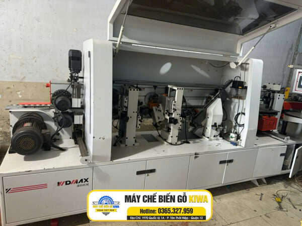 Máy ROUTER CNC 1 ĐẦU THAY DAO TỰ ĐỘNG 12 DAO