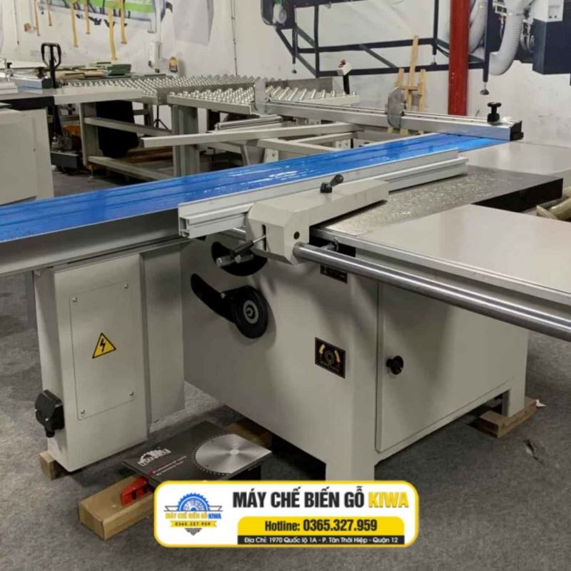 cưa bàn trượt Holztek